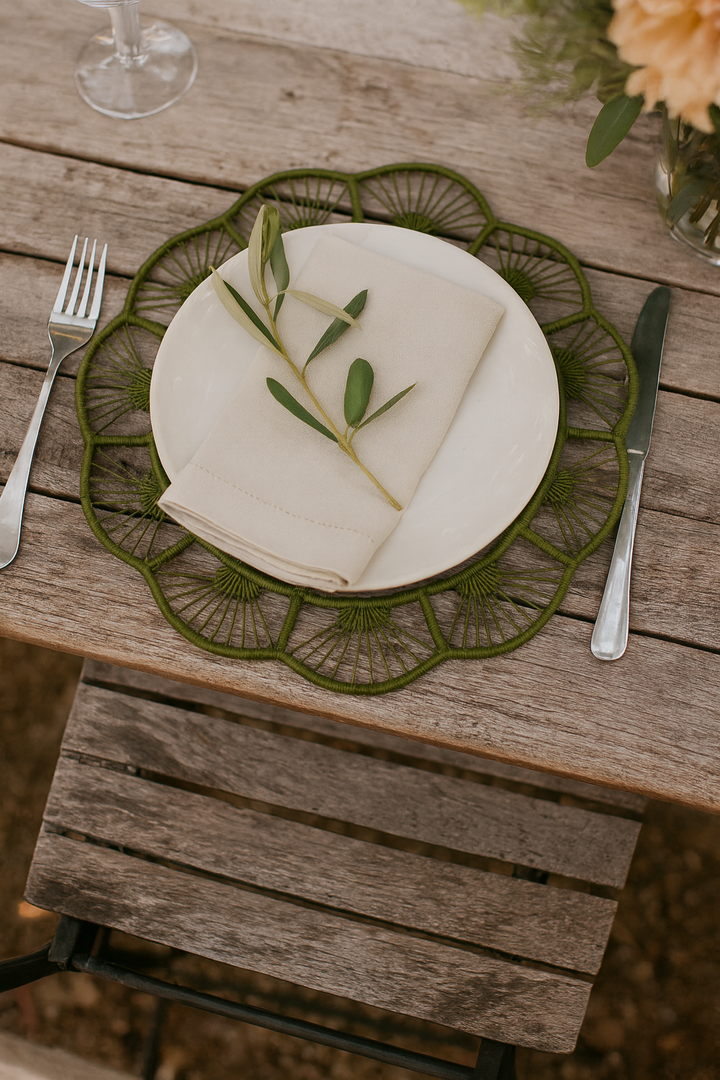 Petal Perfection Handwoven Iraca Placemat