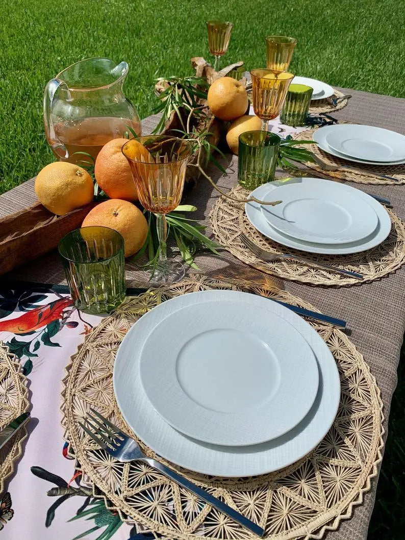 Iraca Round Handwoven Placemat - Petals