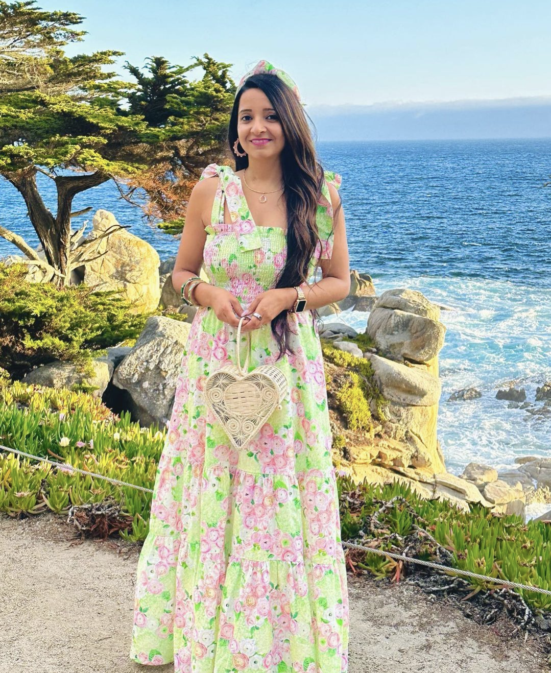 Handwoven Heart-Shaped Purse Macondo Forever