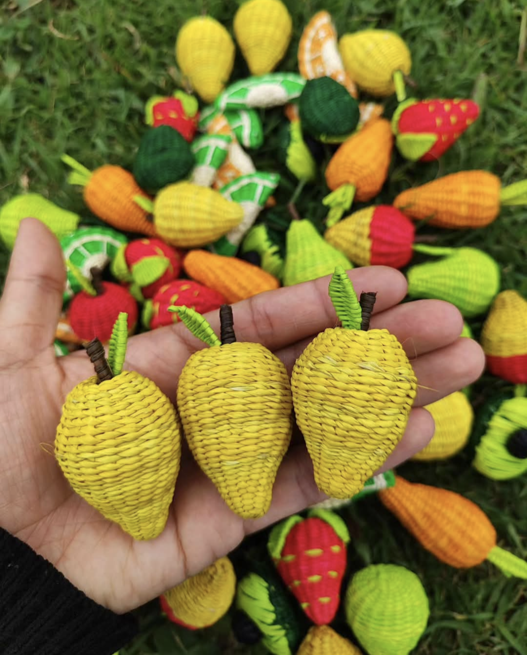 Lemon Handwoven Iraca Napkin Ring