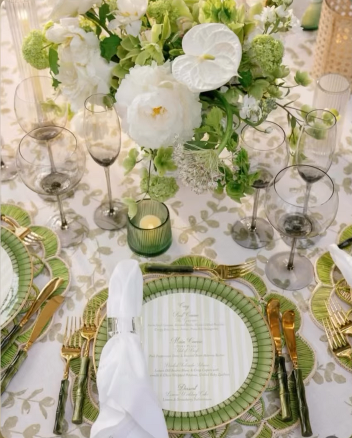 Silvester Handwoven Scalloped Iraca palm Placemat