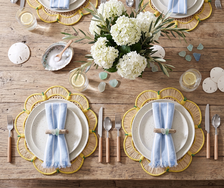 Lemon Blossom Handwoven Iraca Placemat