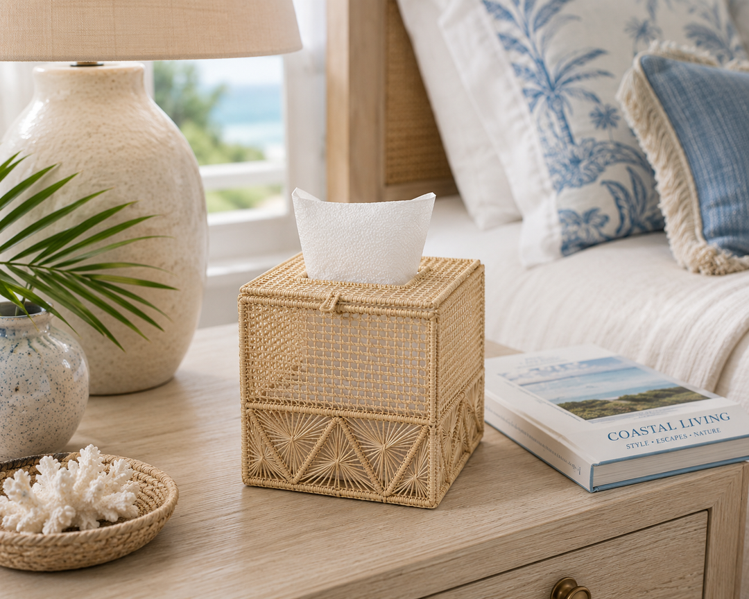 Pyramids Handwoven Iraca Palm Tissue Box Cover