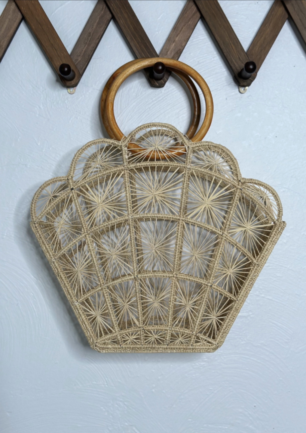 Shell Woven Purse