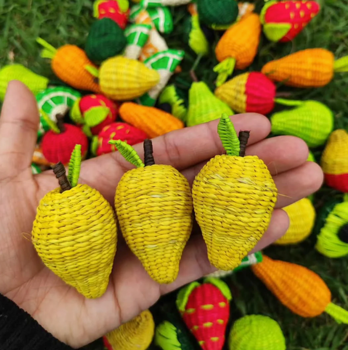 Lemon Iraca Woven Charm Set Pack of 4